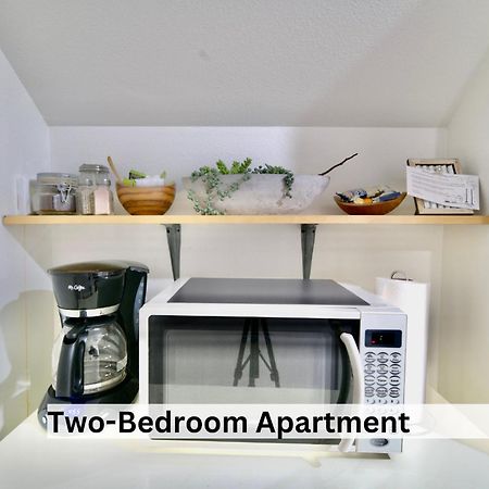 Boutique Apartment In Historic Downtown Олбани Экстерьер фото